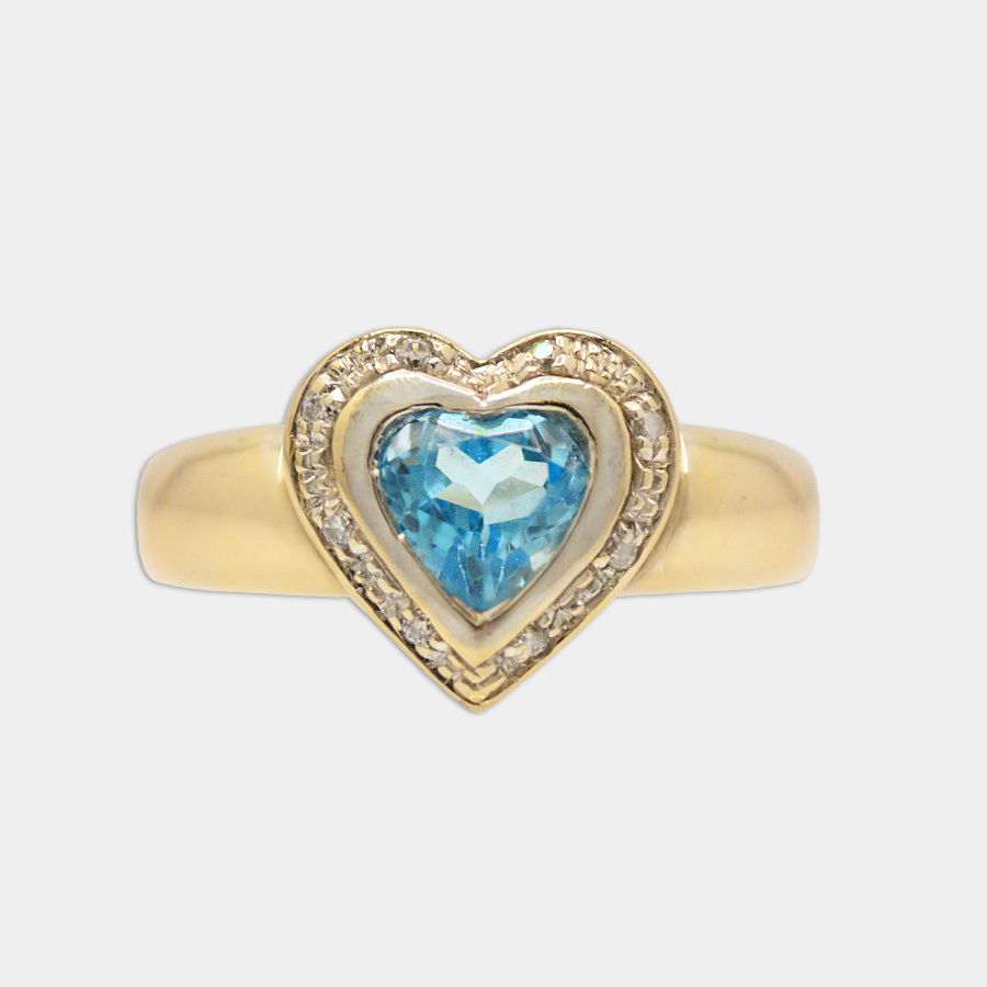 Heart shaped blue topaz ring hotsell