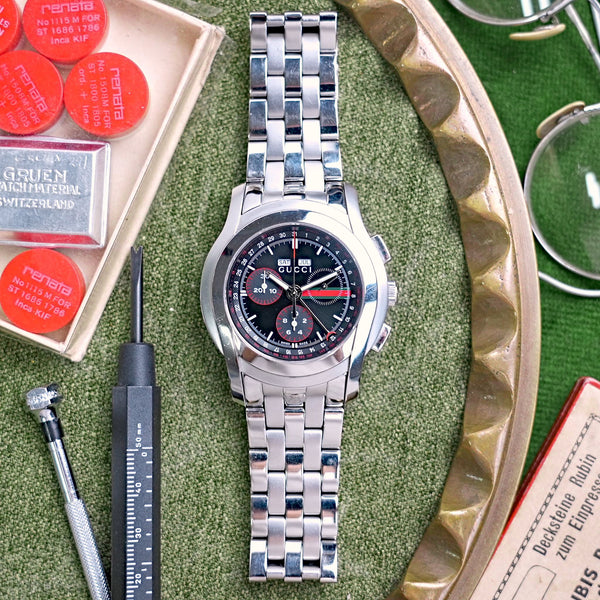 Gucci Triple Date Watch