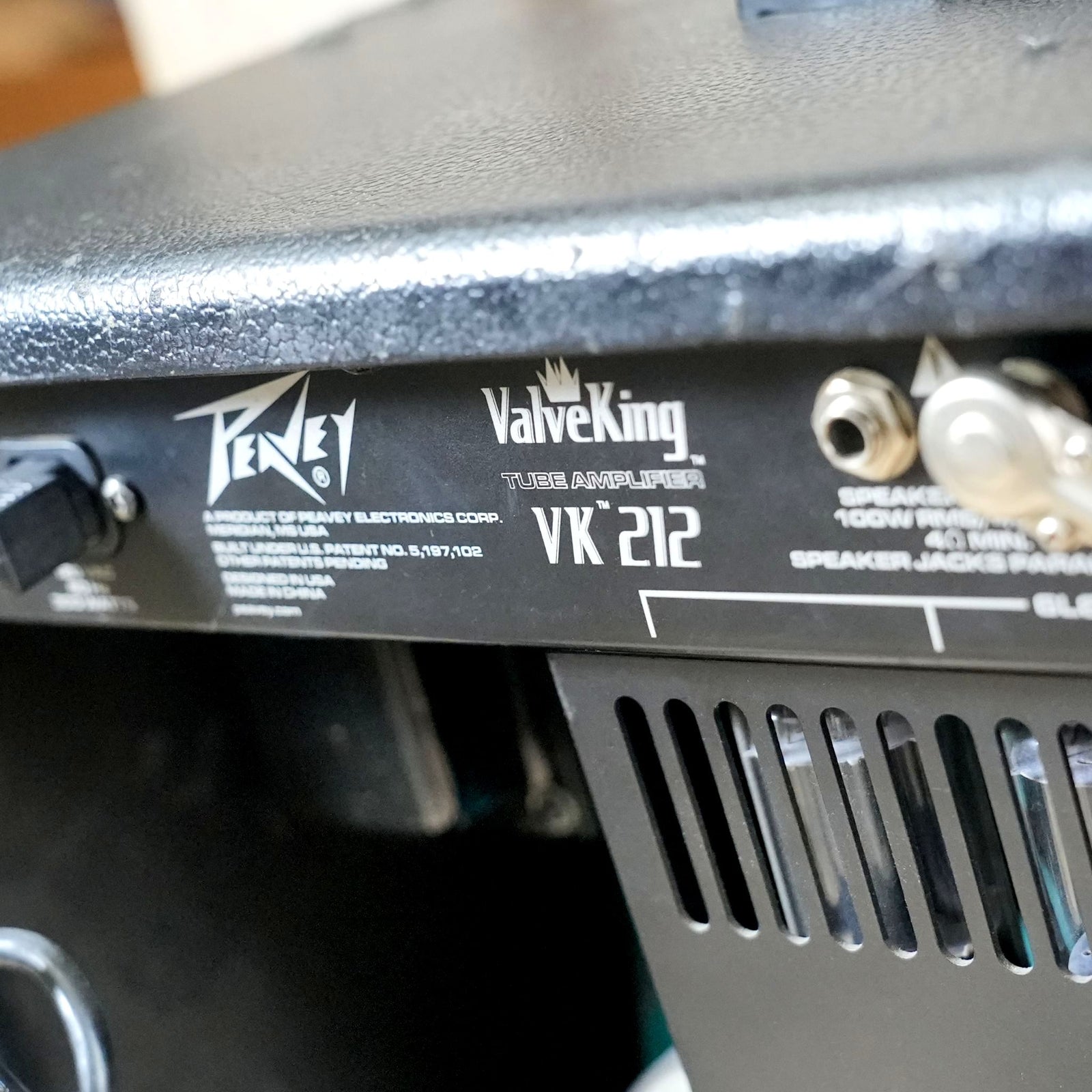 Peavey Valveking VK-212 Guitar Tube Combo Amplifier – McTamney's