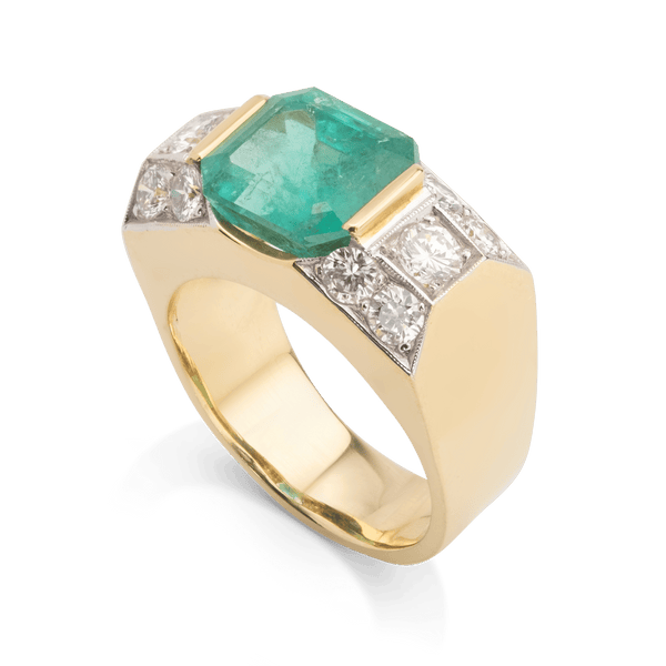 Yellow Gold Emerald & Diamond Ring