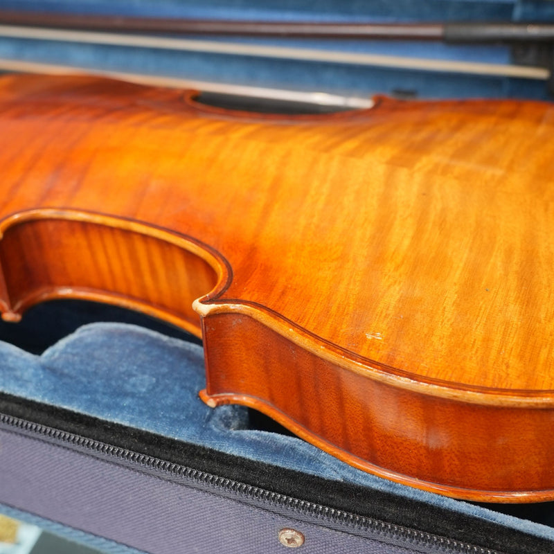 Julius A. Hubicka 4/4 Violin