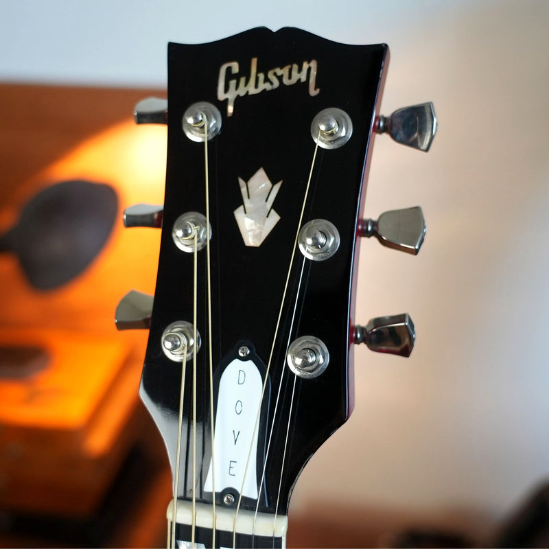 Gibson Dove Original Acoustic Guitar