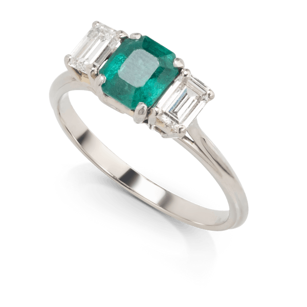 White Gold Emerald Ring