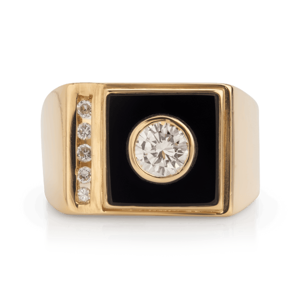 Yellow Gold Onix & Diamond Ring