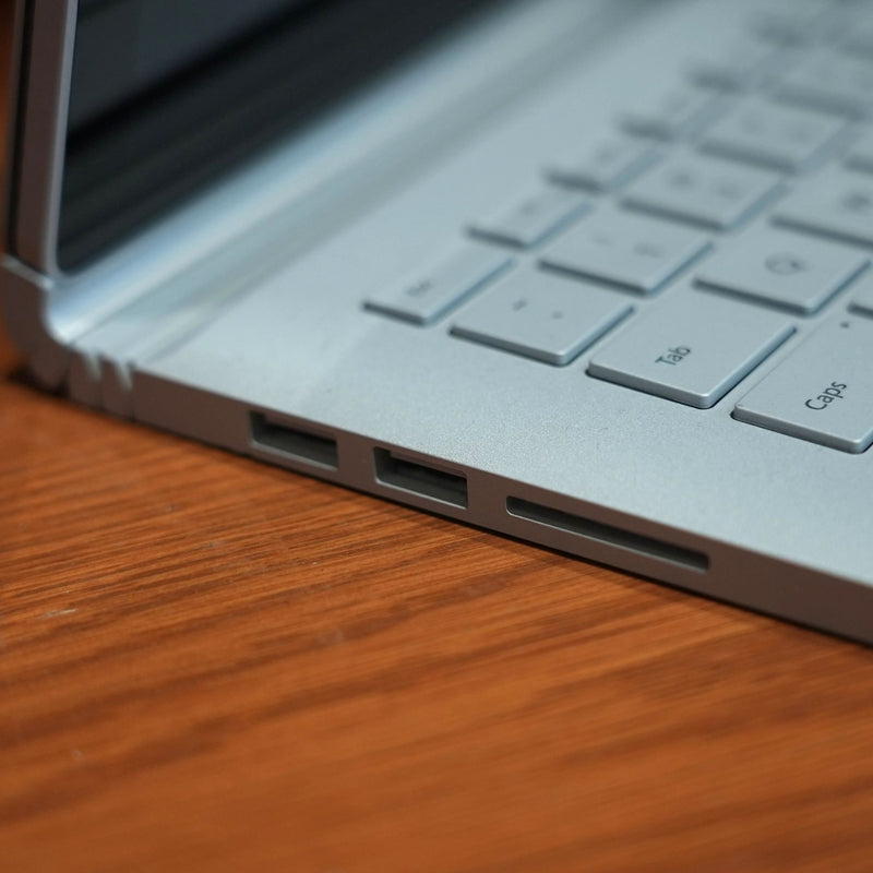 Microsoft Surface Book 2