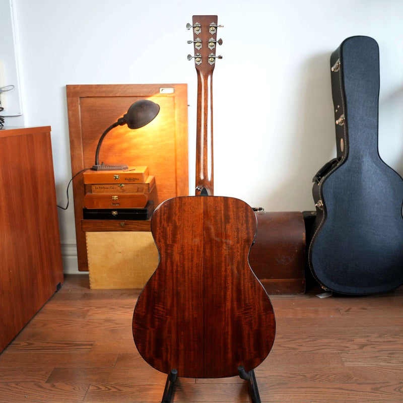 Martin 000 18E Retro Acoustic Guitar