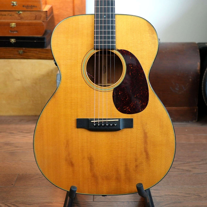 Martin 000 18E Retro Acoustic Guitar