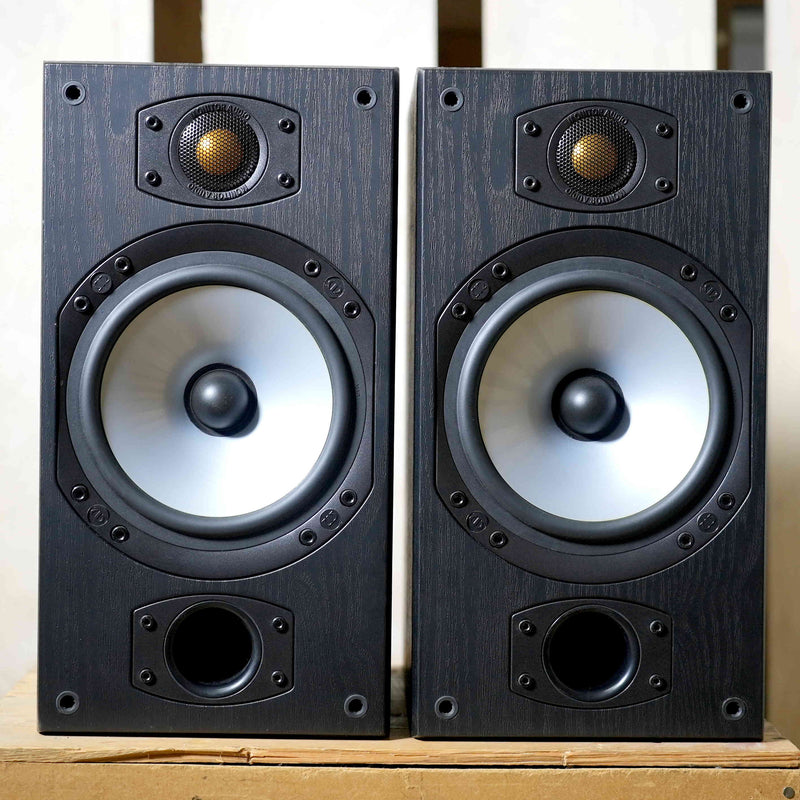 Monitor Audio Bronze B2 Bookshelf Speaker – McTamney's Monitor Audio Bronze B2 Bookshelf Speaker – McTamney's