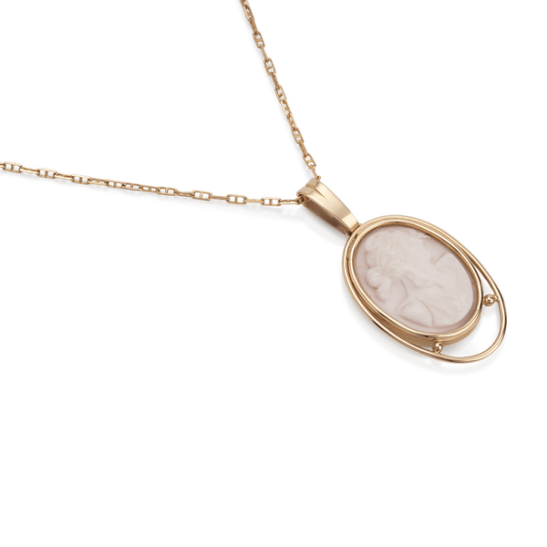 Yellow Gold Cameo Pendent