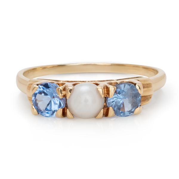 Yellow Gold Pearl Ring