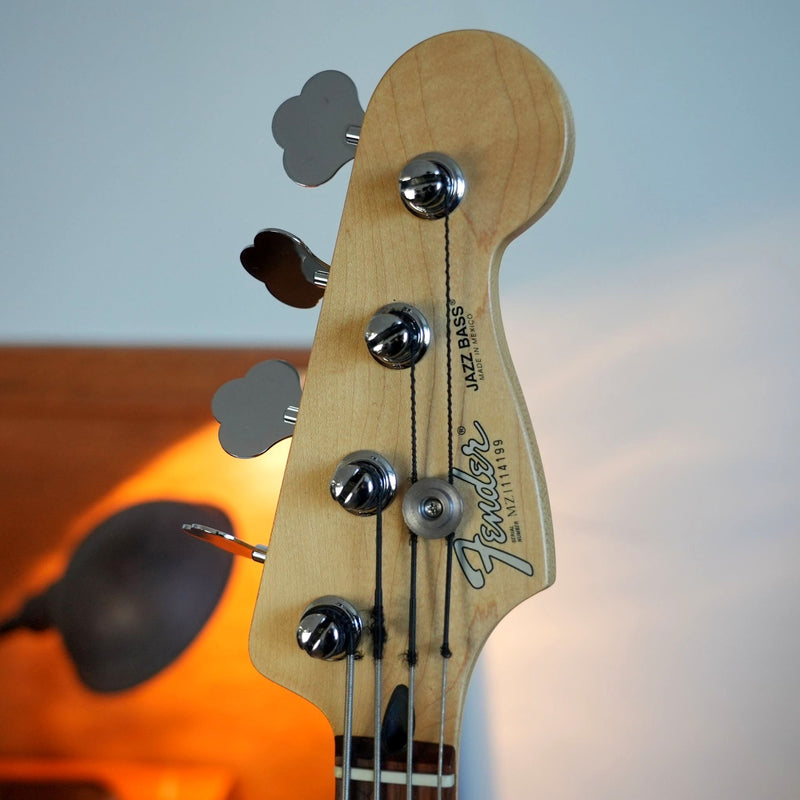 Fender Standard Jazz Bass