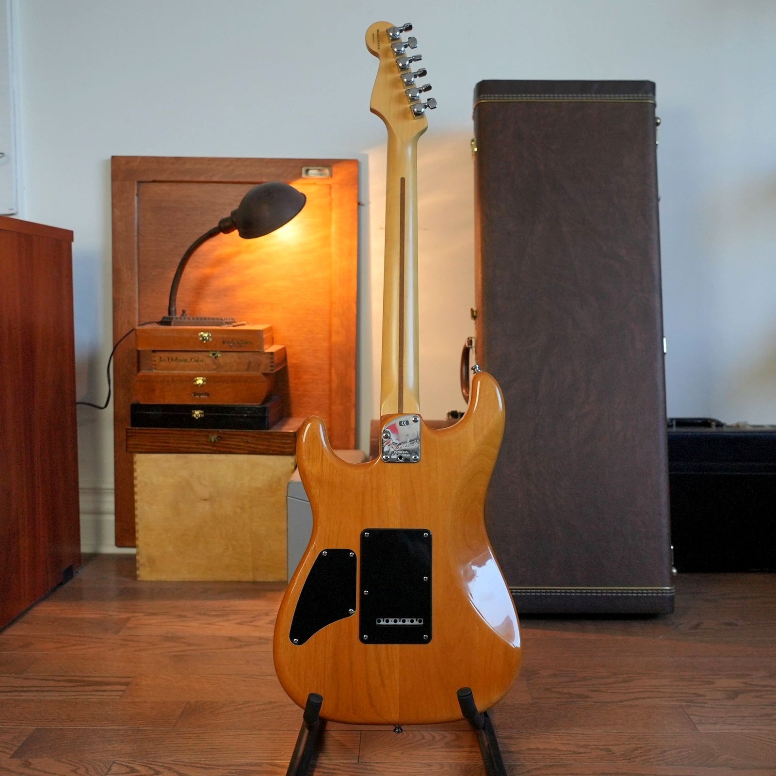 Fender American Deluxe Stratocaster QMT HSS Electric Guitar