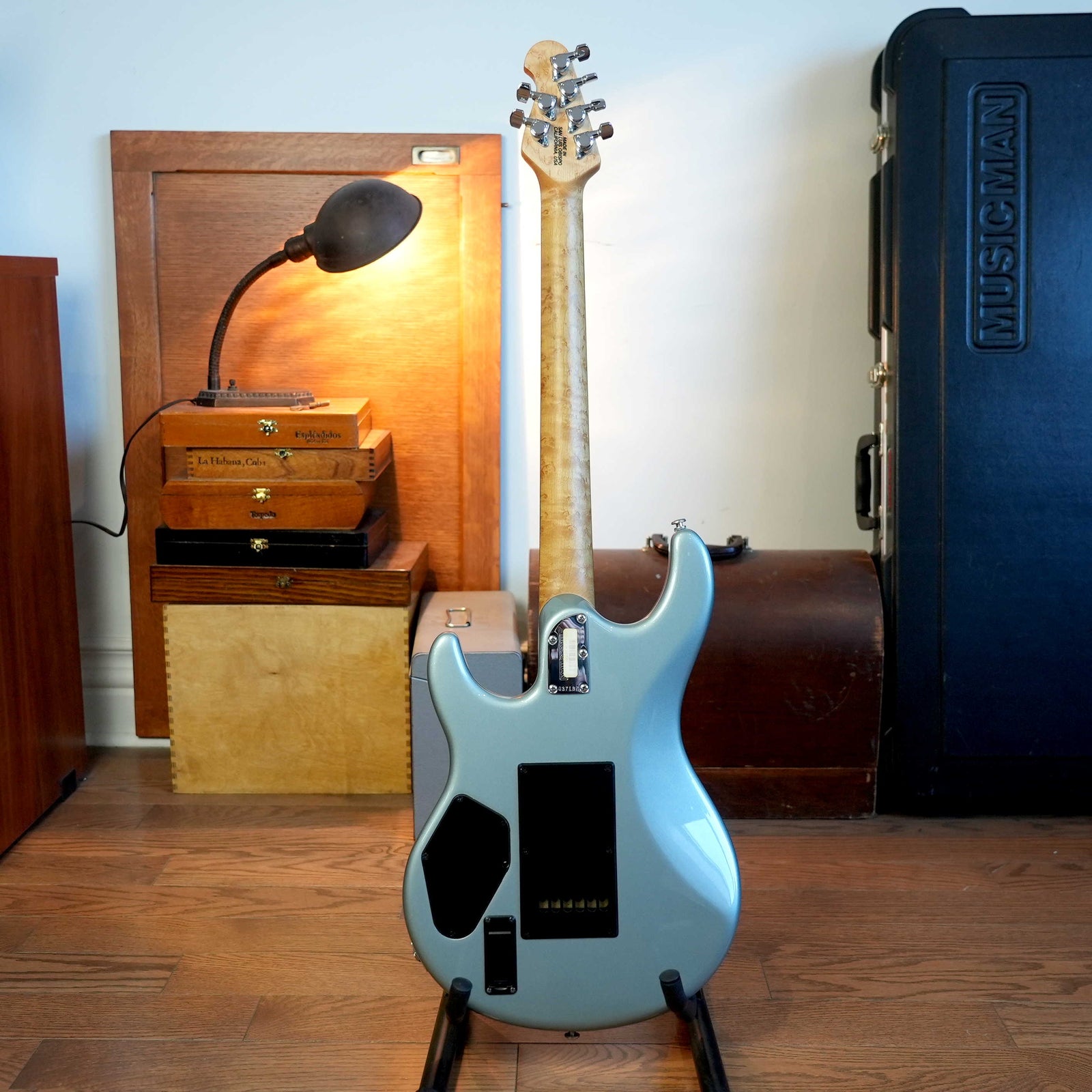 Music Man Luke II Electric Guitar – McTamney's