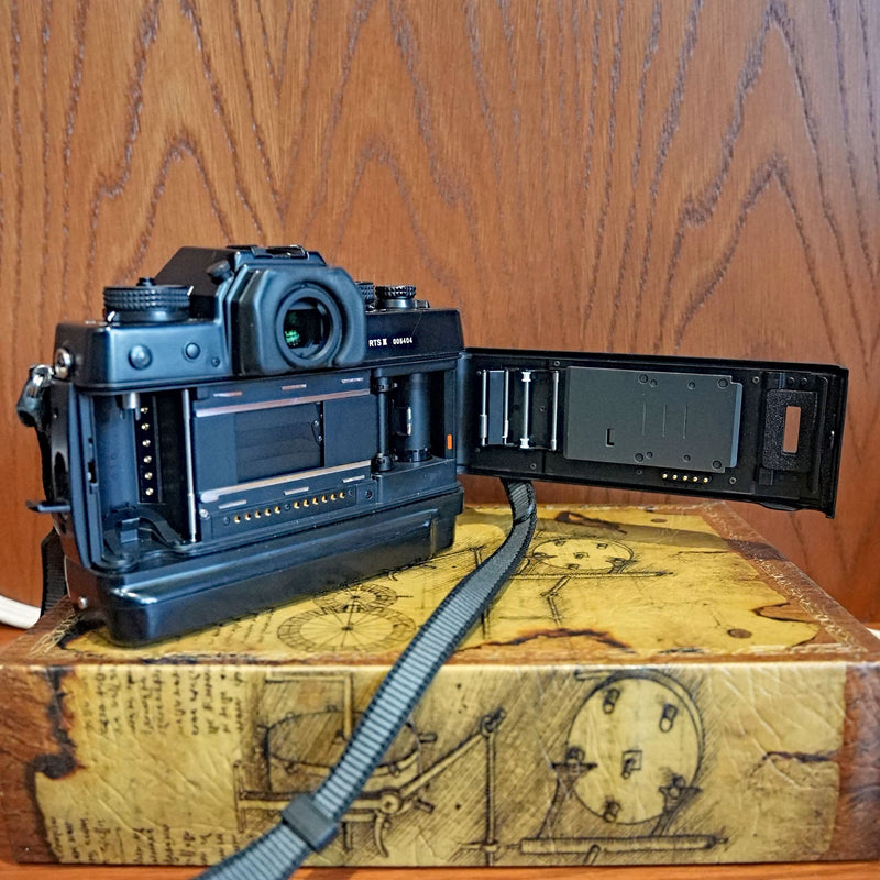 Contax RTSiii Film Camera Kit