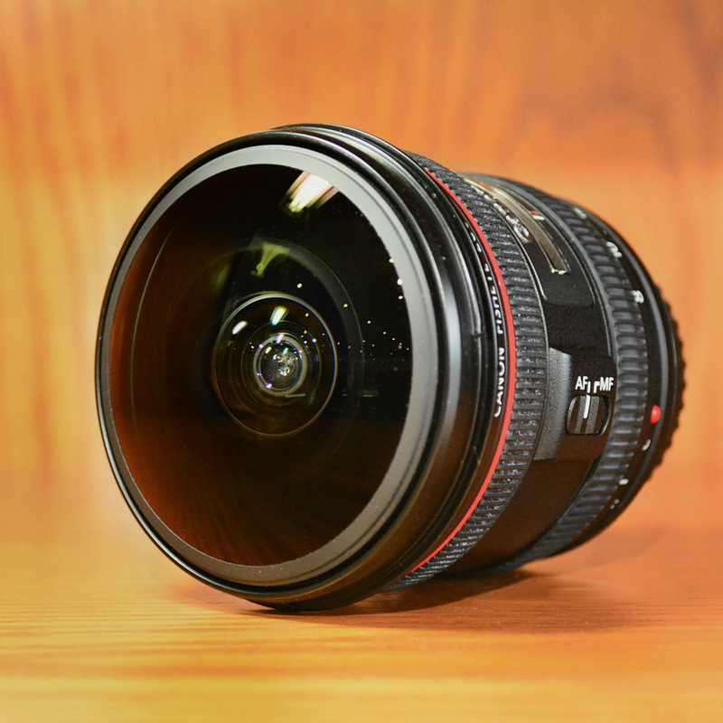 Canon 8-15mm Fisheye Lens