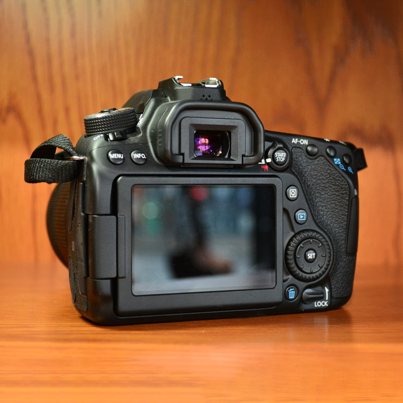 Canon 80D Camera Kit