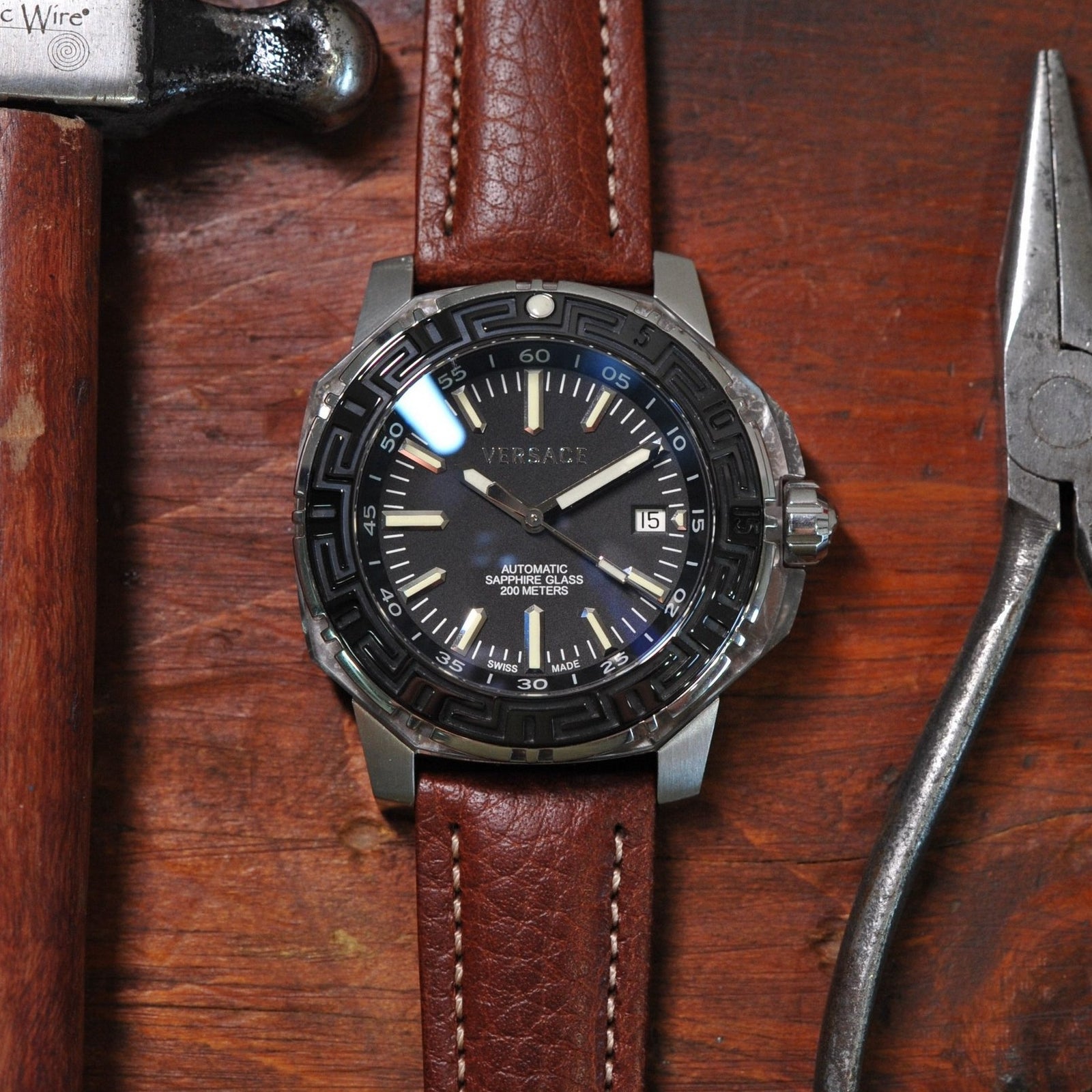 Versace V-COUTURE Divers Watch – McTamney's