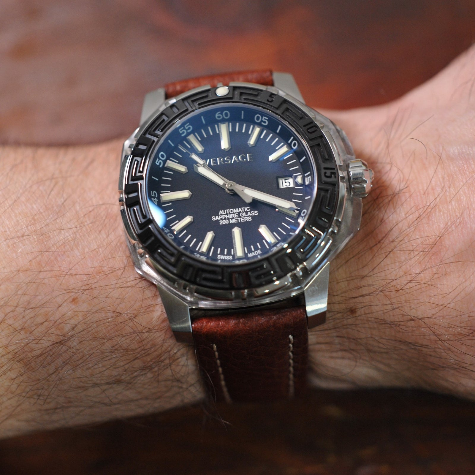 Versace V-COUTURE Divers Watch – McTamney's
