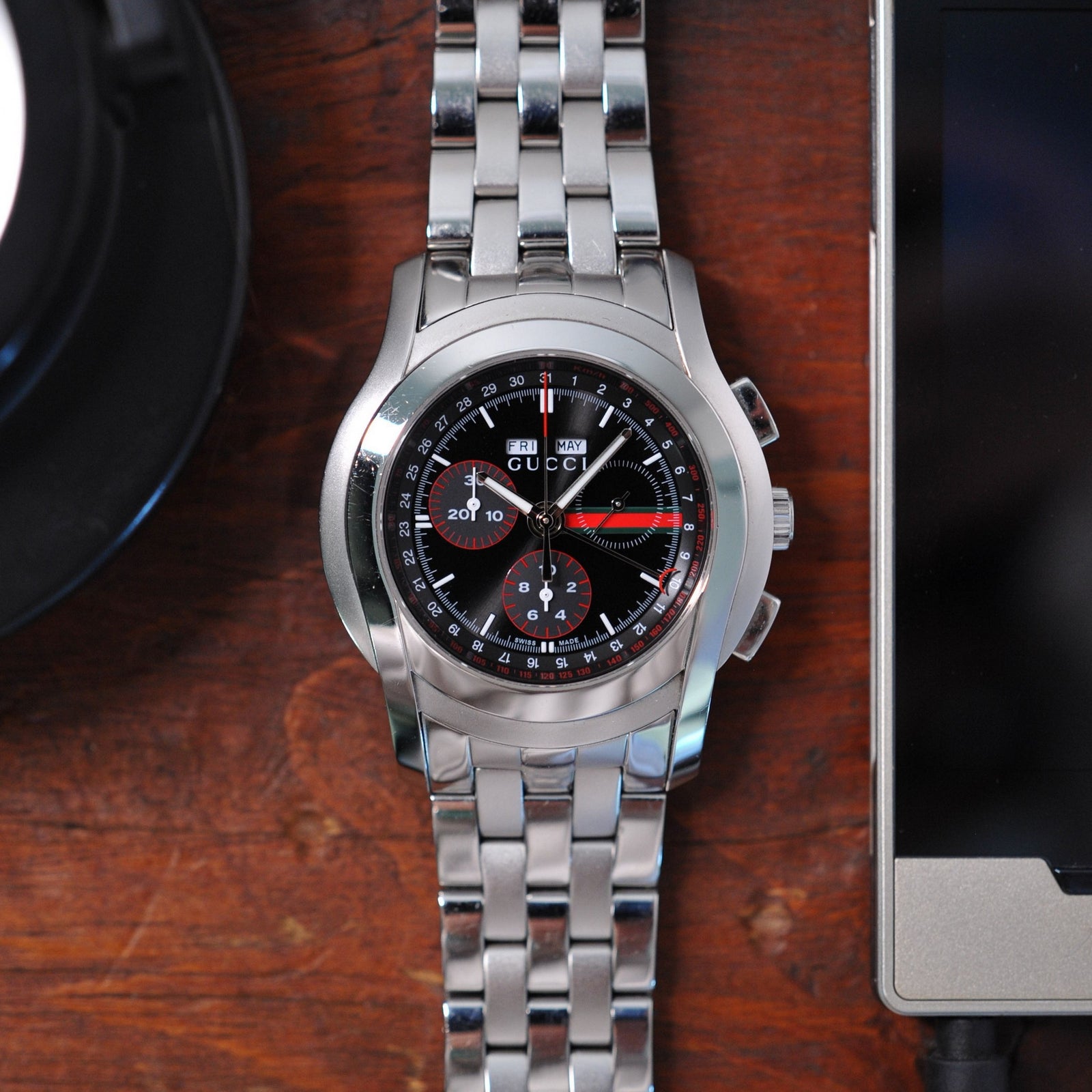 Gucci 5500 Series Triple Date Chronograph – McTamney's