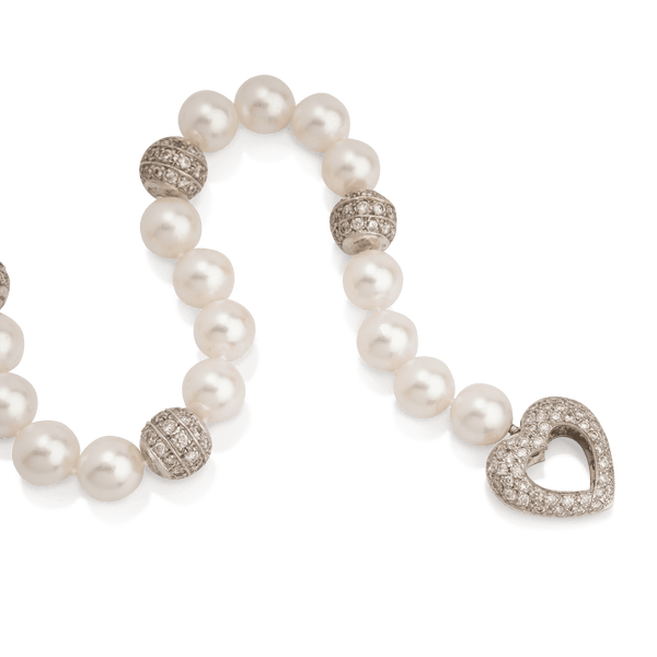 White Gold Pearl & Diamond Necklace