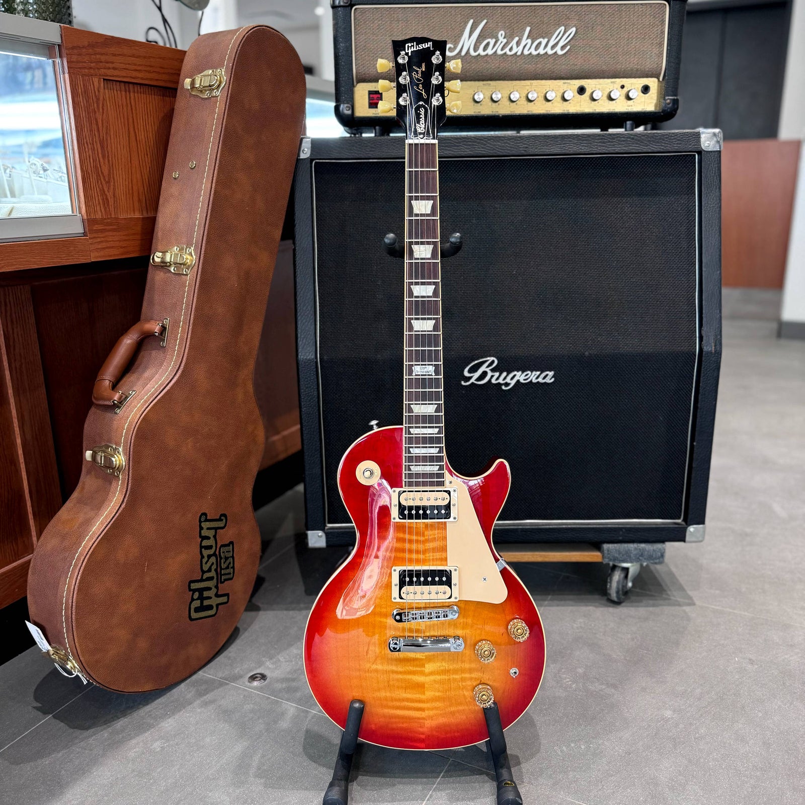 Gibson Les Paul Classic 2014 Electric Guitar – McTamney's