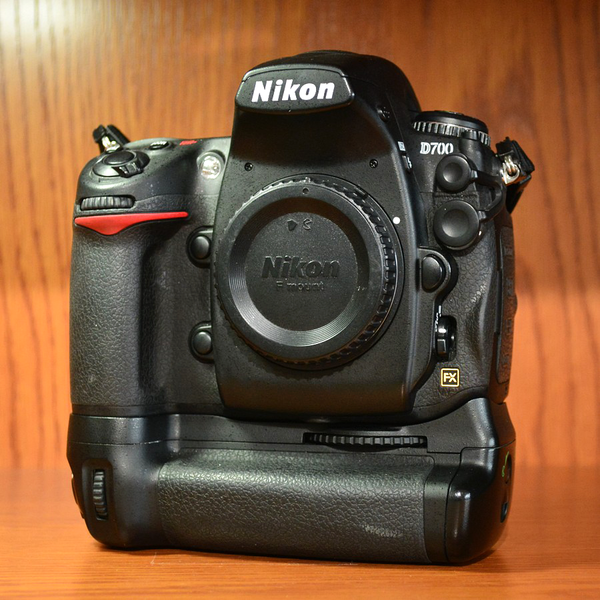 Nikon D700 Camera Body