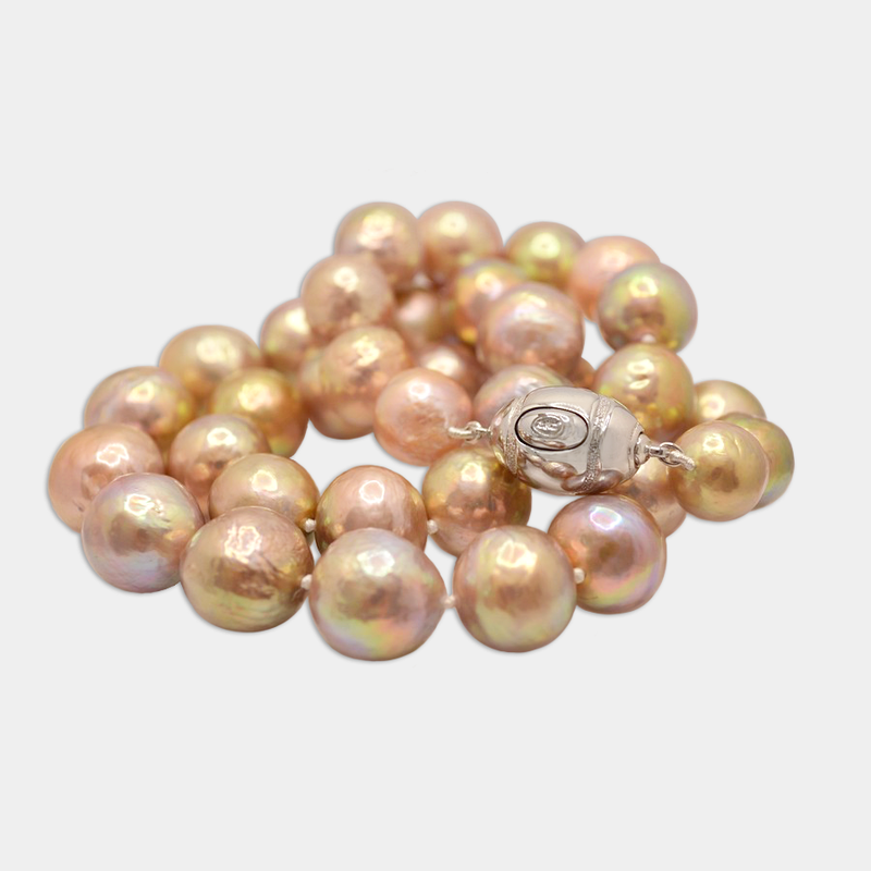 Ming pearl necklace deals
