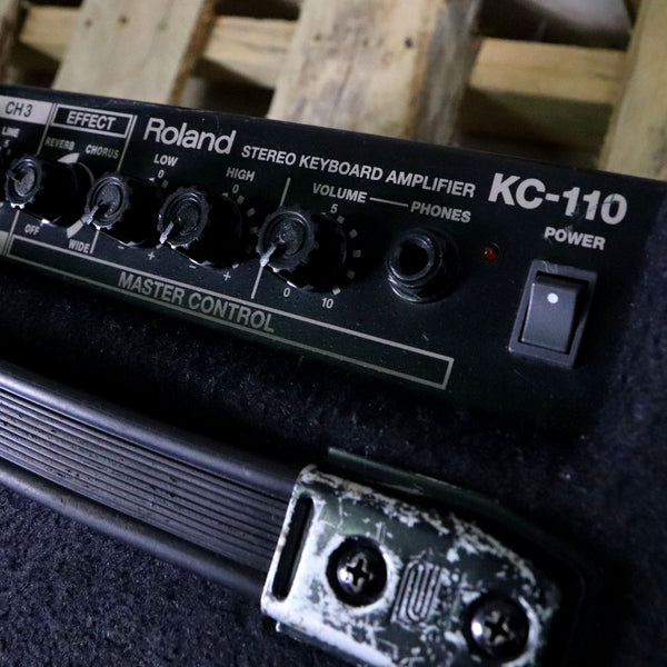 Roland KC 110 Keyboard Amplifier