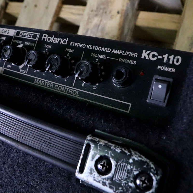 Roland KC 110 Keyboard Amplifier