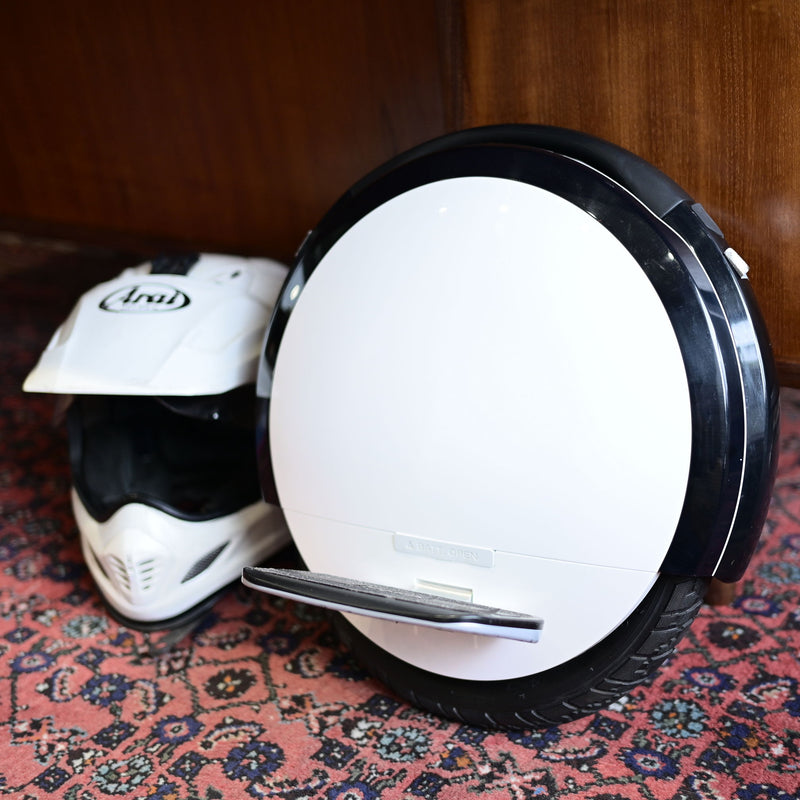 Ninebot One S1 by Segway