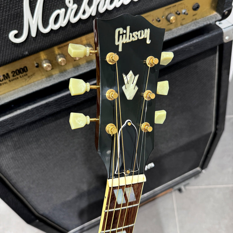 Gibson Hummingbird Custom Shop