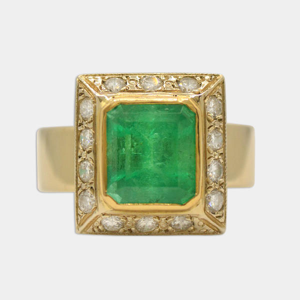 Large Emerald & Diamond Ring