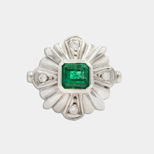 1 Carat Emerald Ring