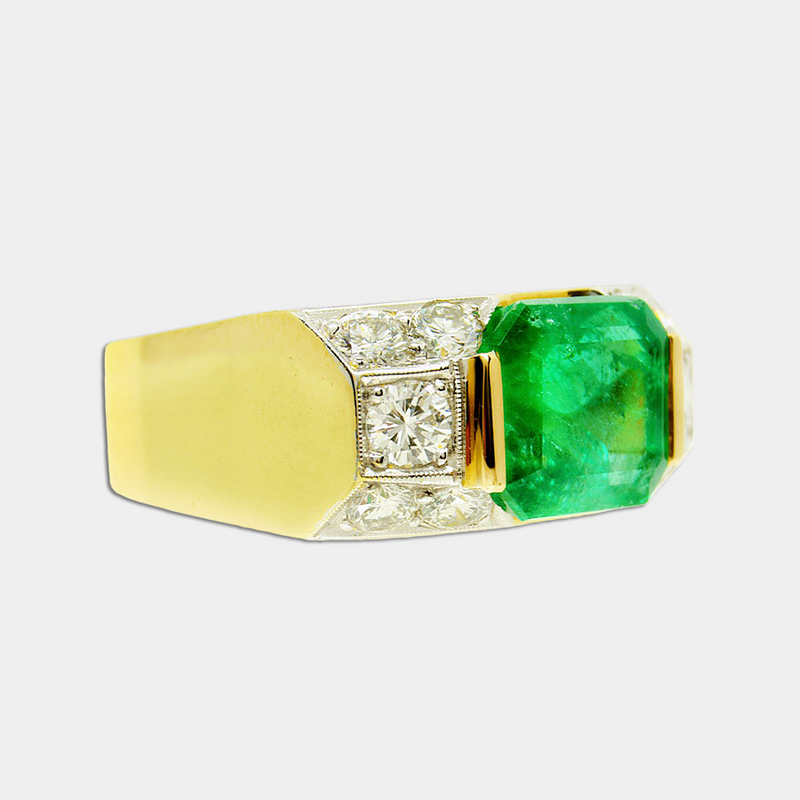 Emerald & Diamond Ring