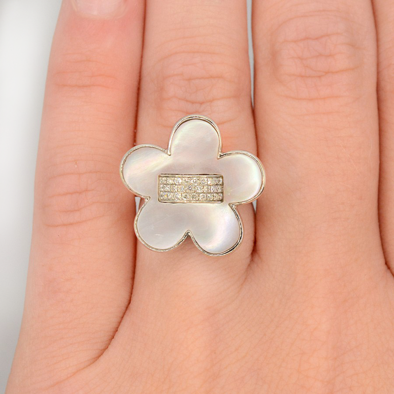 Mother of pearl and diamond ring store